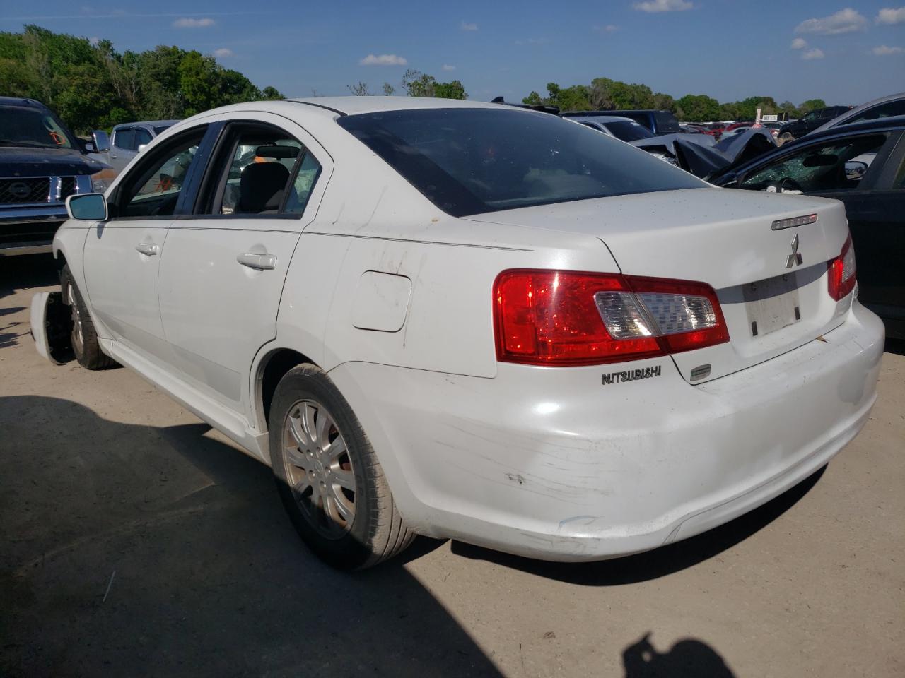 Photo 3 from auction – 2010 MITSUBISHI GALANT FE with VIN 4A32B2FF6AE014836