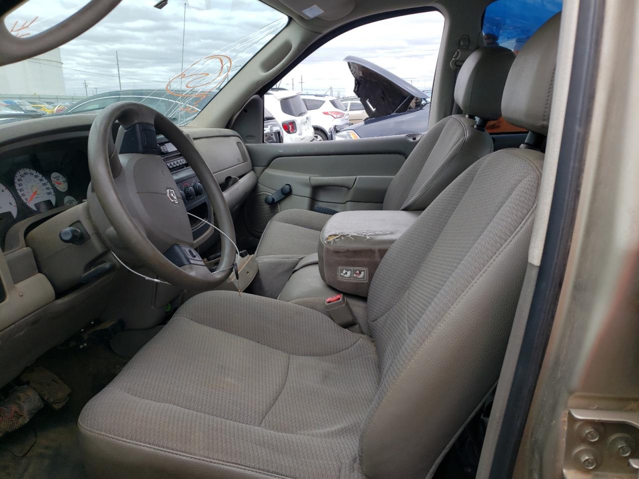 Photo 5 from auction – 2004 DODGE RAM 2500 S with VIN 3D7KA28C04G201985