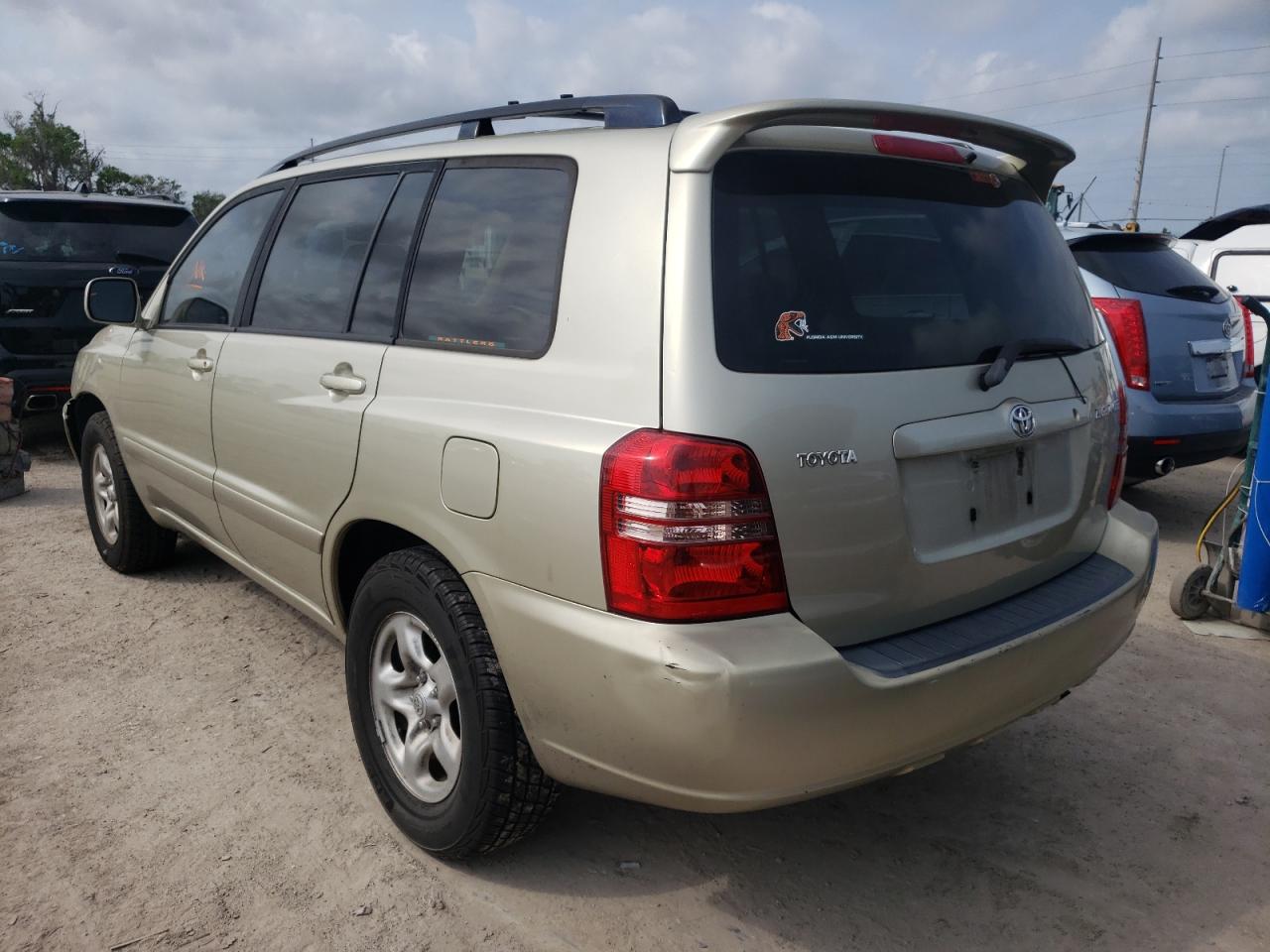 Photo 3 from auction – 2003 TOYOTA HIGHLANDER with VIN JTEGD21A330067682