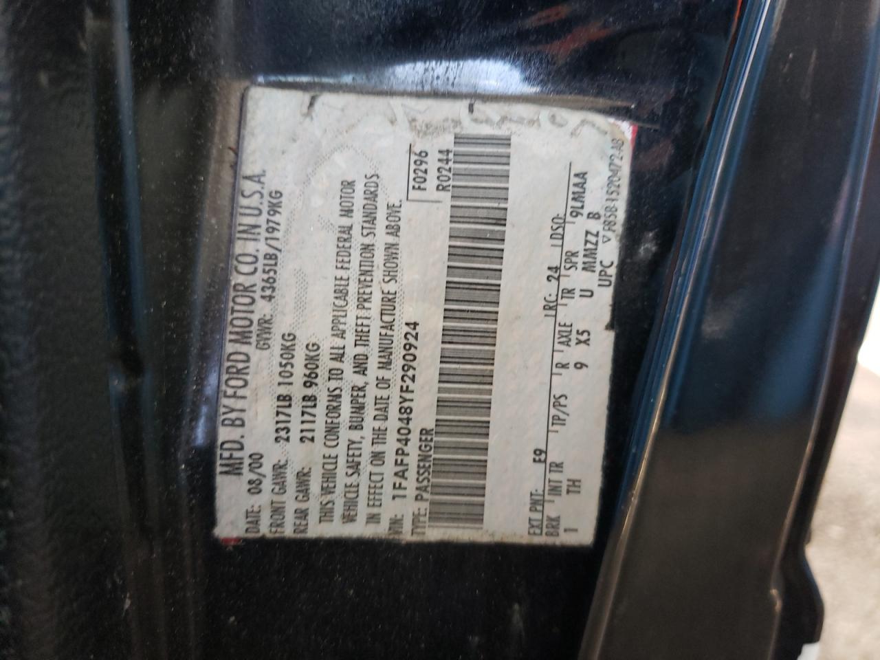 Zdjęcie 10 z aukcji – 2000 FORD MUSTANG z VIN 1FAFP4048YF290924