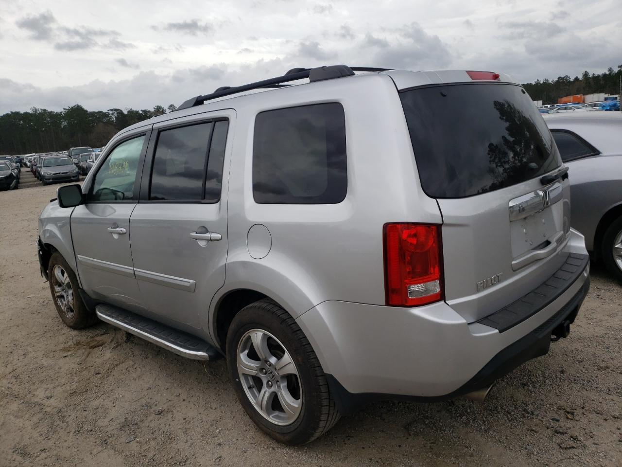 Photo 3 from auction – 2014 HONDA PILOT EXL with VIN 5FNYF3H53EB004250