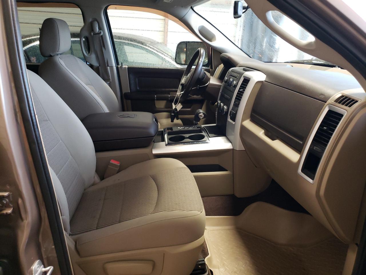 Photo 5 from auction – 2009 DODGE RAM 1500 with VIN 1D3HB13T89S769802