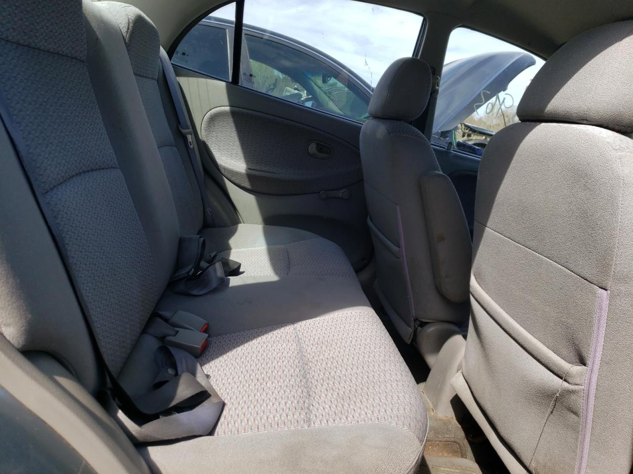 Photo 6 from auction – 2002 KIA RIO with VIN KNADC123X26097727