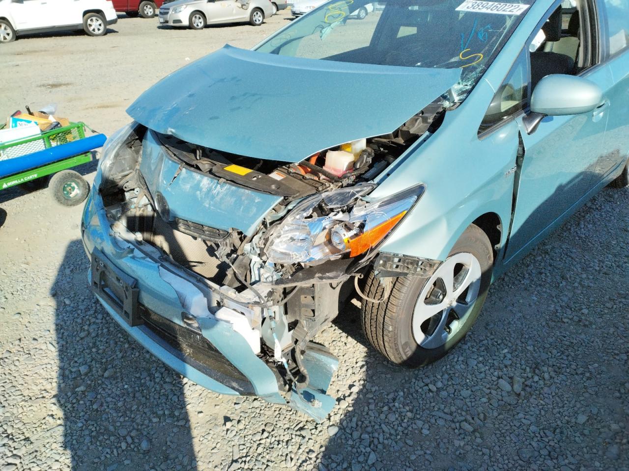 Photo 9 from auction – 2014 TOYOTA PRIUS with VIN JTDKN3DU6E1761626
