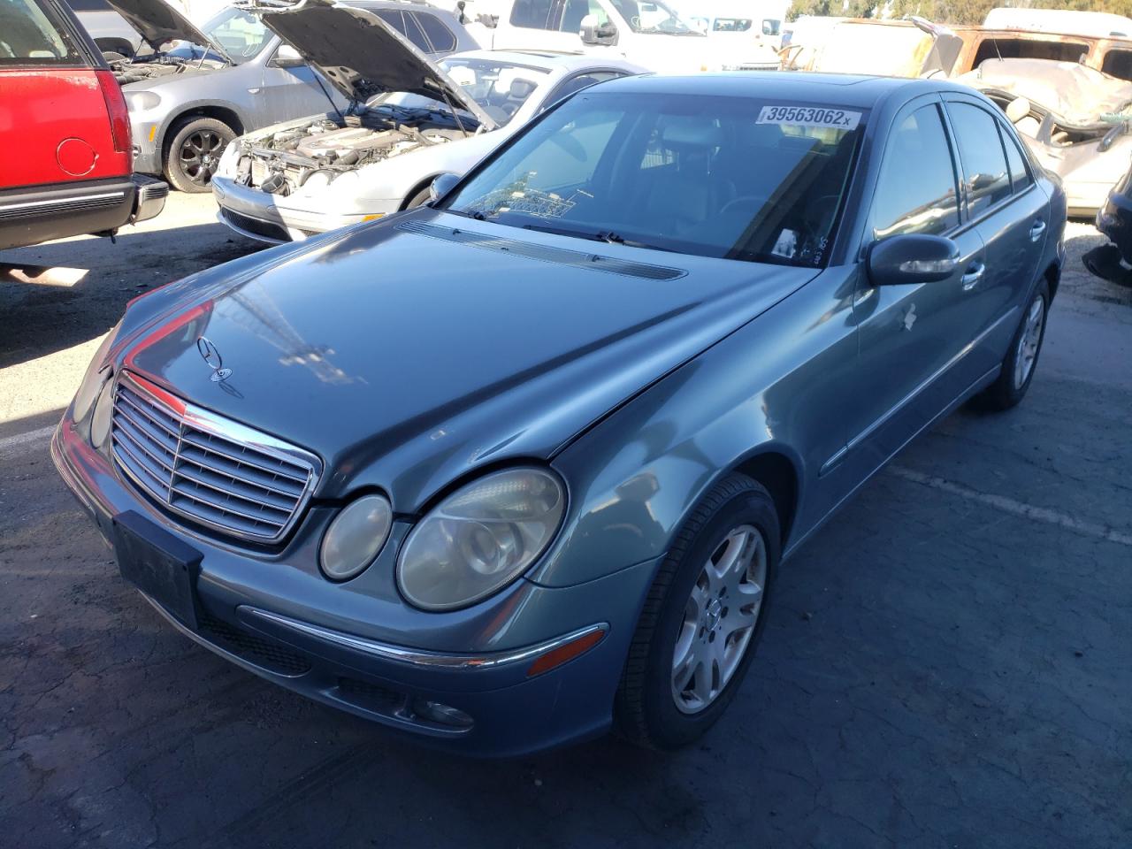 Photo 2 from auction – 2006 MERCEDES-BENZ E 350 with VIN WDBUF56J96A743593