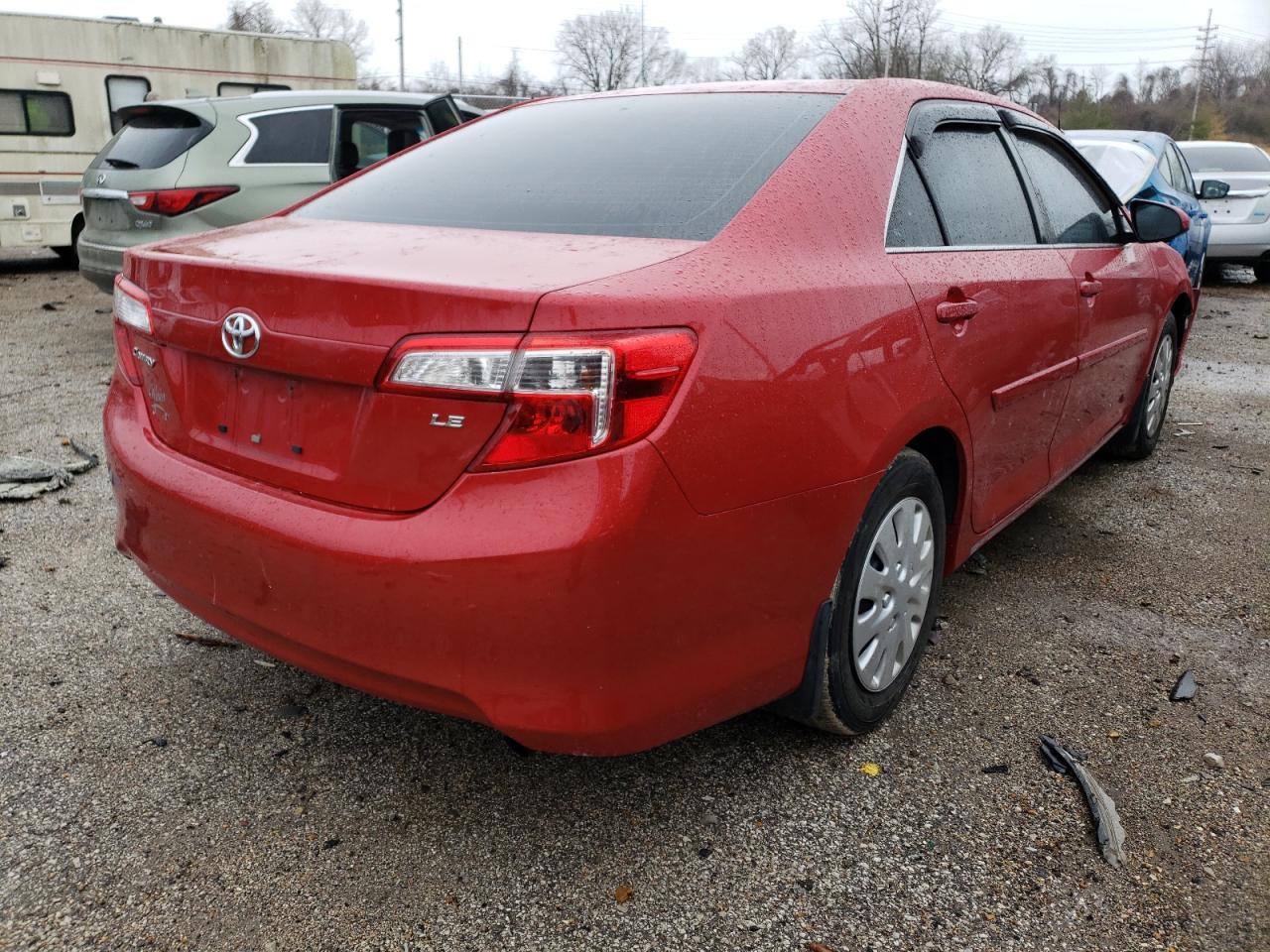 Photo 4 from auction – 2014 TOYOTA CAMRY L with VIN 4T4BF1FK2ER345716