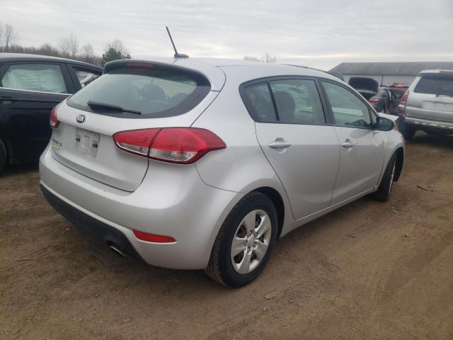 Photo 4 from auction – 2017 KIA FORTE LX with VIN KNAFK5A85H5713610