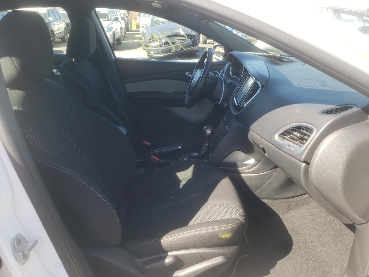 Photo 5 from auction – 2016 DODGE DART SXT with VIN 1C3CDFBB8GD625160