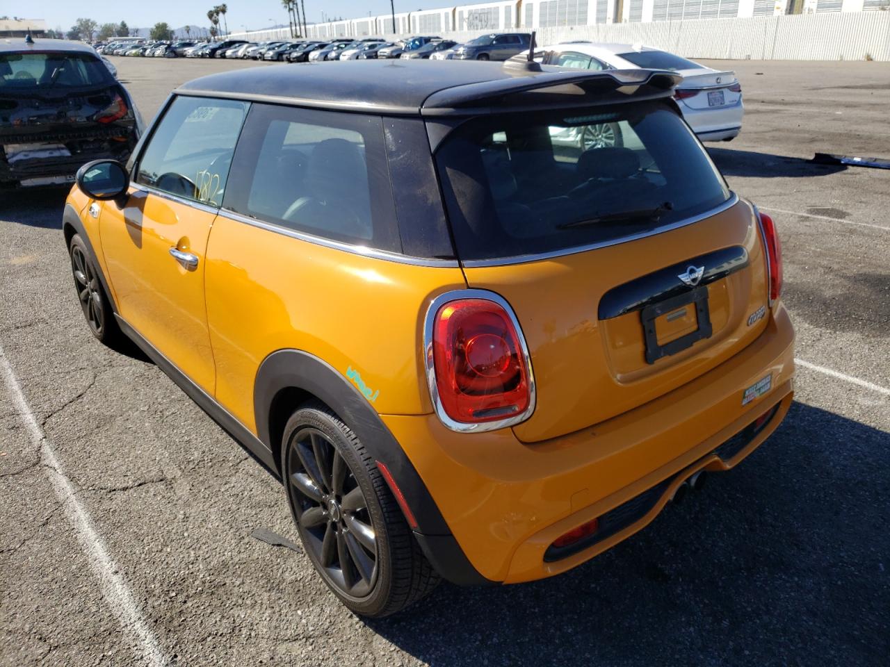 Photo 3 from auction – 2016 MINI COOPER S with VIN WMWXP7C55G2A43516