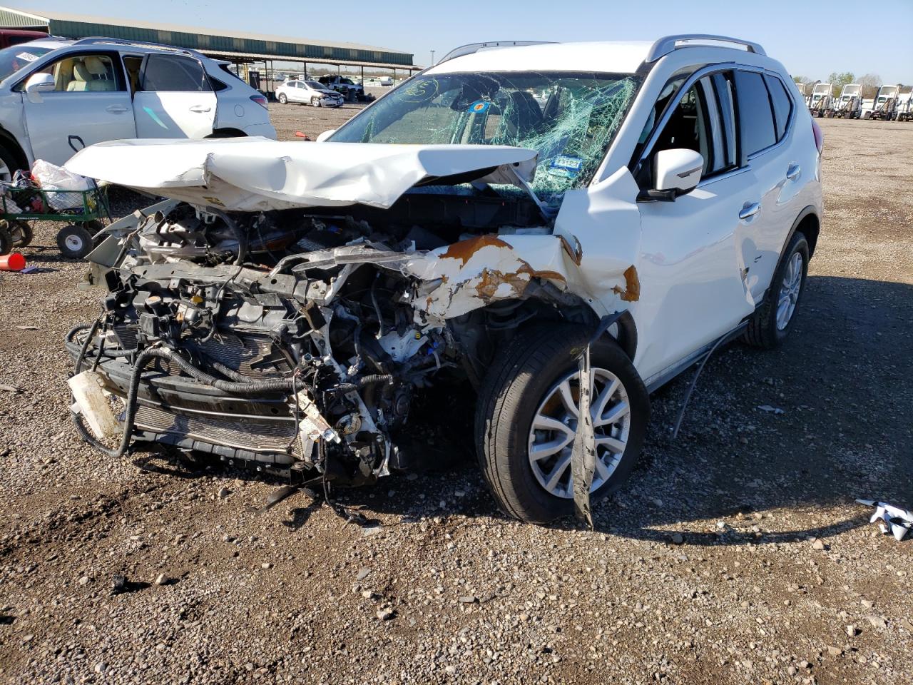 Photo 2 from auction – 2019 NISSAN ROGUE S with VIN KNMAT2MT1KP537594