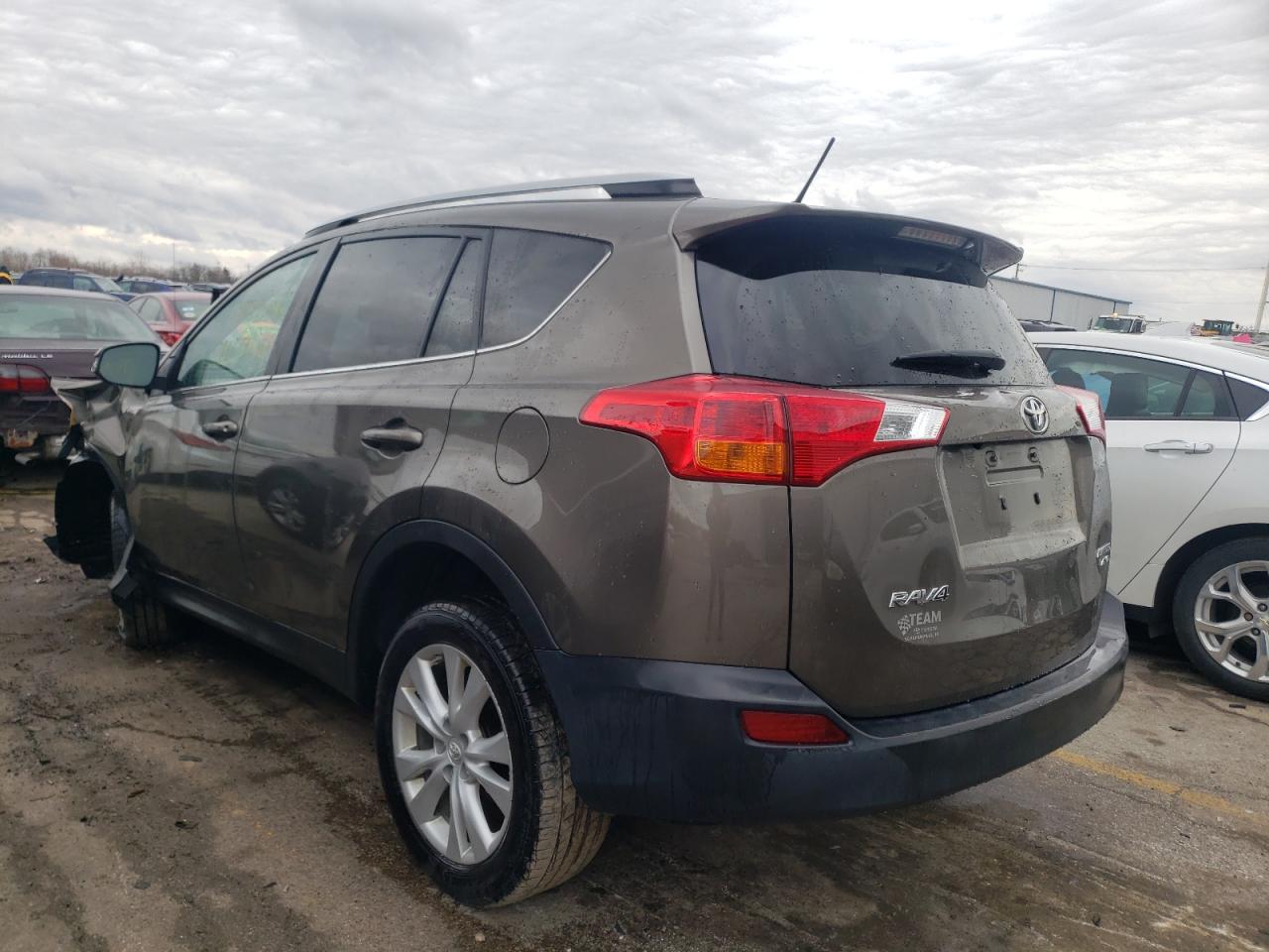 Photo 3 from auction – 2015 TOYOTA RAV4 LIMIT with VIN 2T3DFREVXFW289319