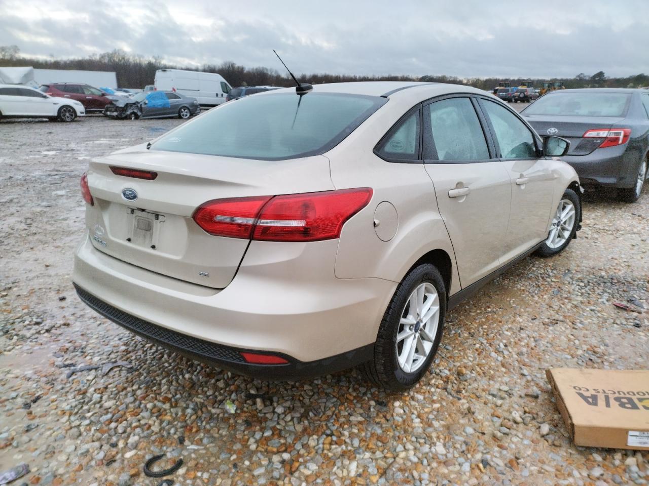 Photo 4 from auction – 2018 FORD FOCUS SE with VIN 1FADP3F26JL299457