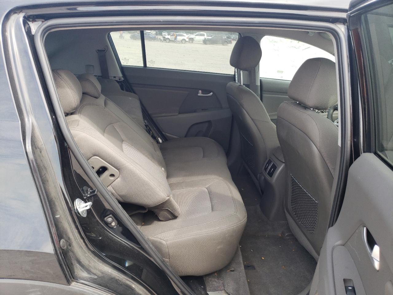 Photo 6 from auction – 2014 KIA SPORTAGE B with VIN KNDPB3AC7E7639672