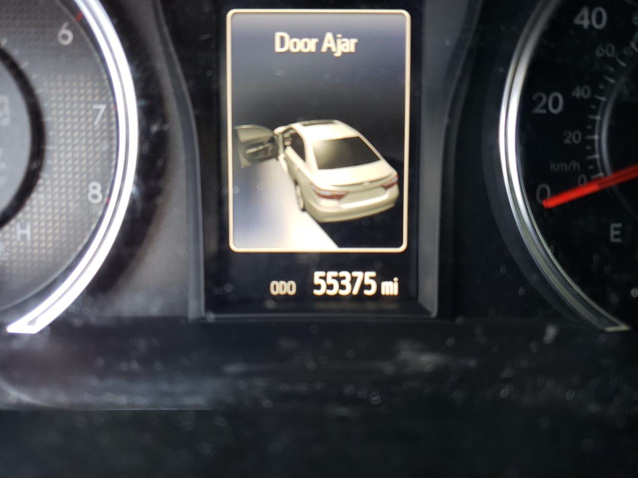 Photo 8 from auction – 2017 TOYOTA CAMRY LE with VIN 4T1BF1FK0HU656799