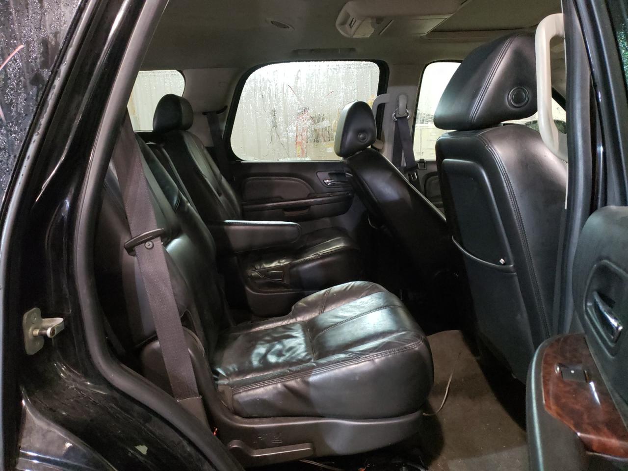 Photo 6 from auction – 2008 GMC YUKON DENA with VIN 1GKFK63848J107572