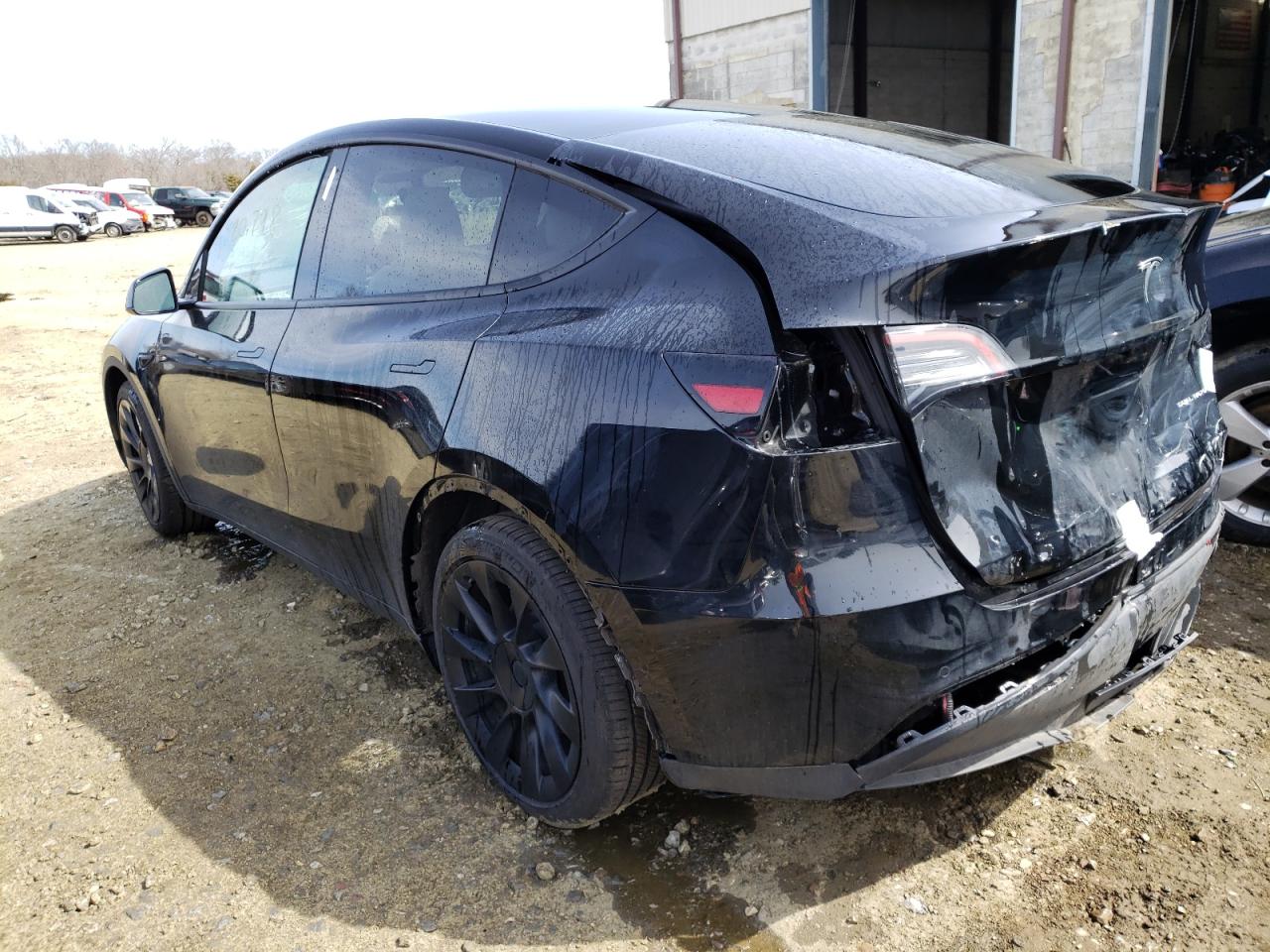 Photo 3 from auction – 2021 TESLA MODEL Y with VIN 5YJYGAEE1MF144513