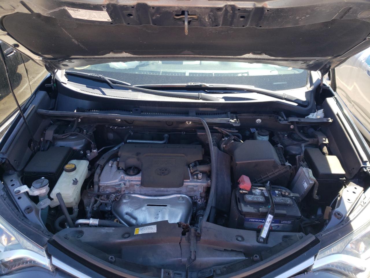 Zdjęcie 7 z aukcji – 2017 TOYOTA RAV4 LE z VIN 2T3BFREV5HW660266