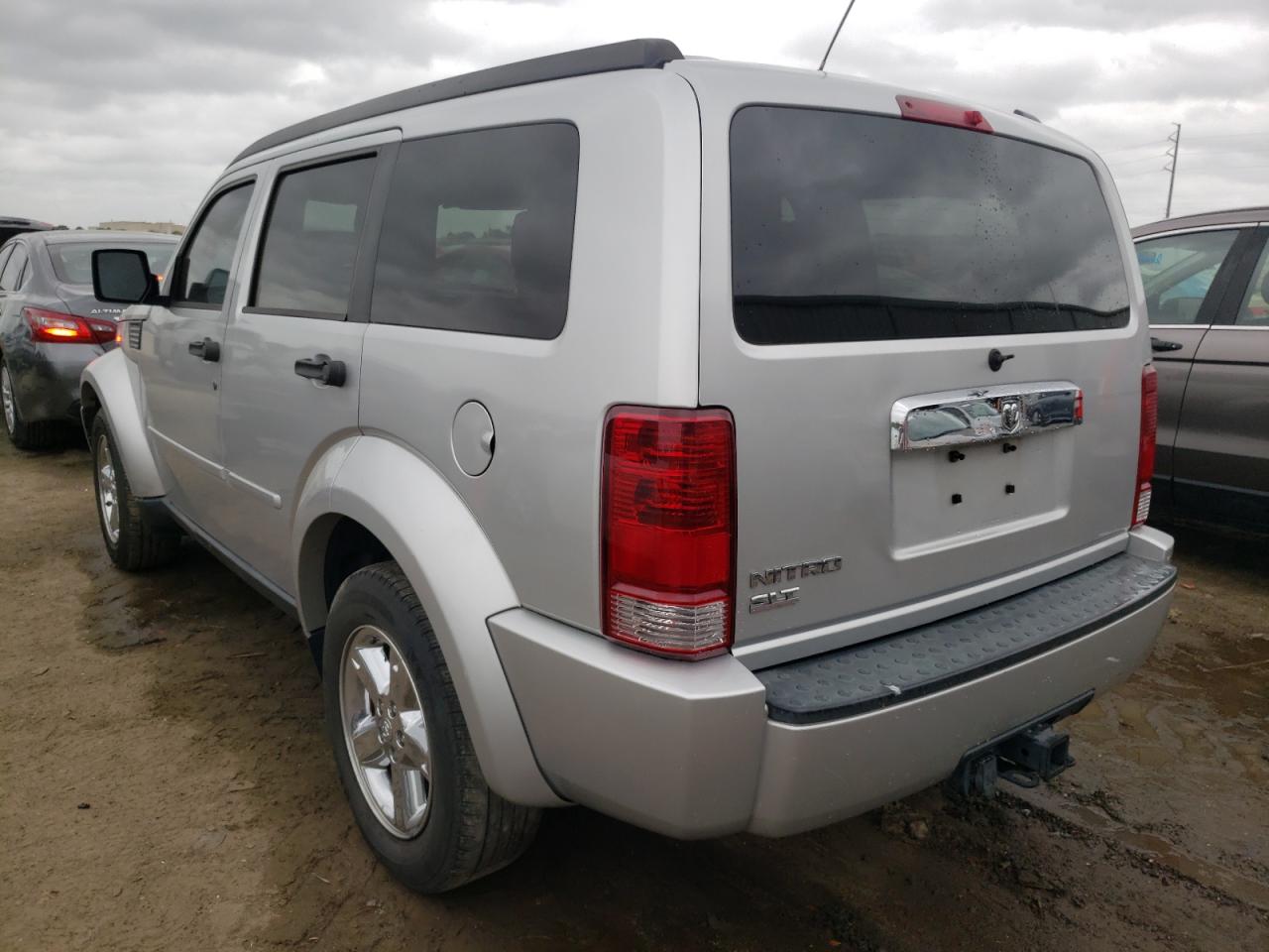 Foto 3 de la subasta – 2008 DODGE NITRO SLT con VIN 1D8GT58K48W114022