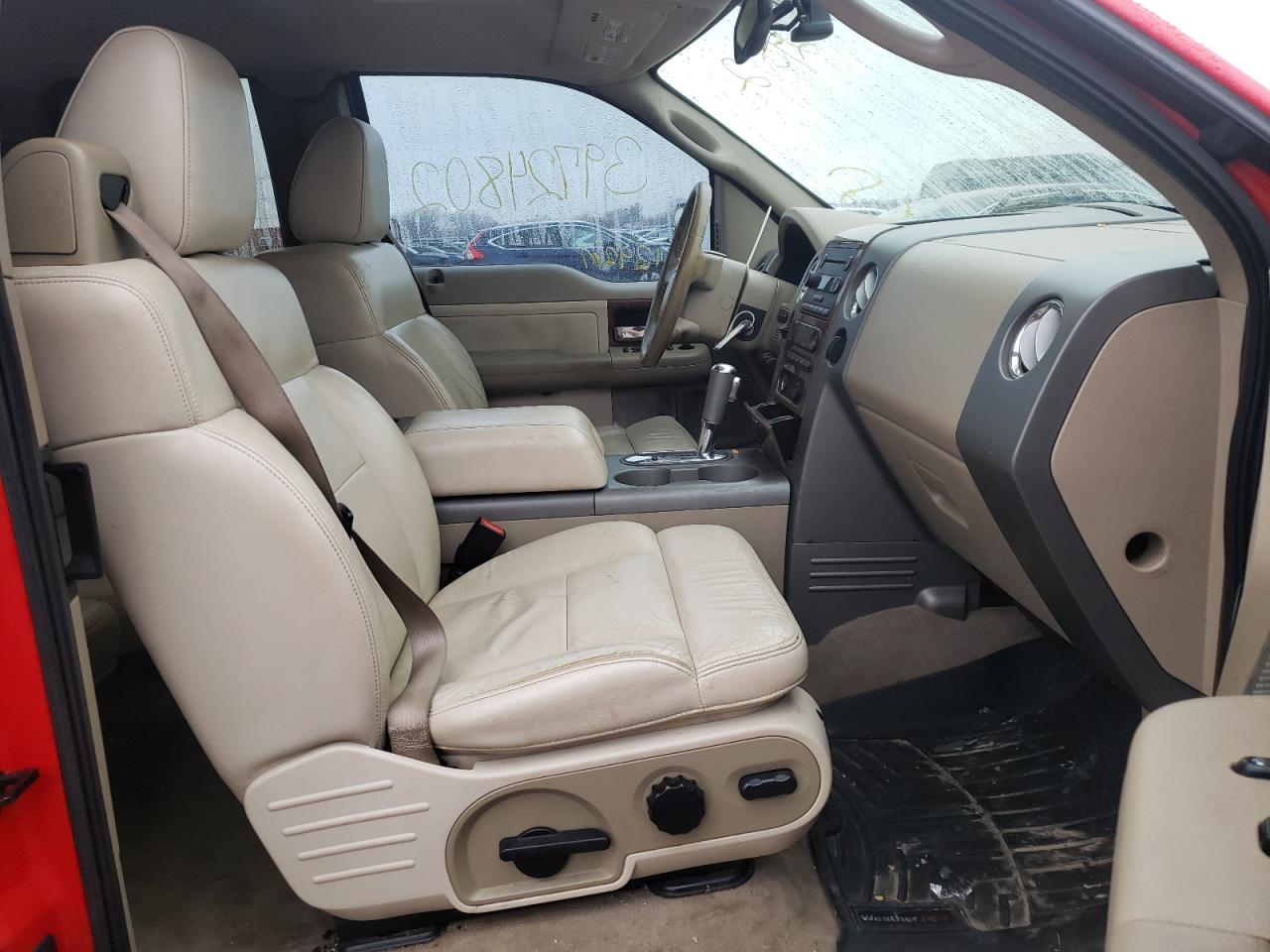 Photo 5 from auction – 2004 FORD F150 with VIN 1FTPX12514NC46590