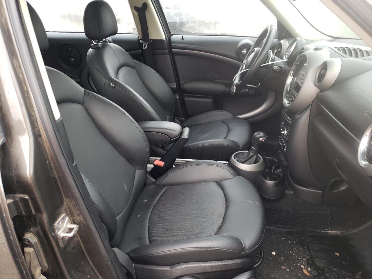 Photo 5 from auction – 2012 MINI COOPER S C with VIN WMWZC5C50CWL59348