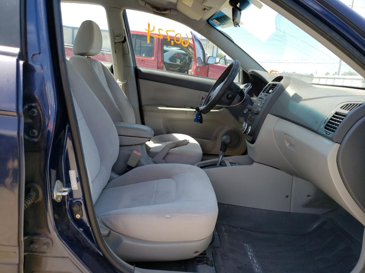 Photo 5 from auction – 2008 KIA SPECTRA with VIN KNAFE121285502270
