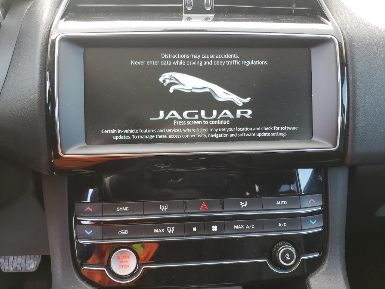 Photo 9 from auction – 2020 JAGUAR F-PACE with VIN SADCS2FX4LA643476