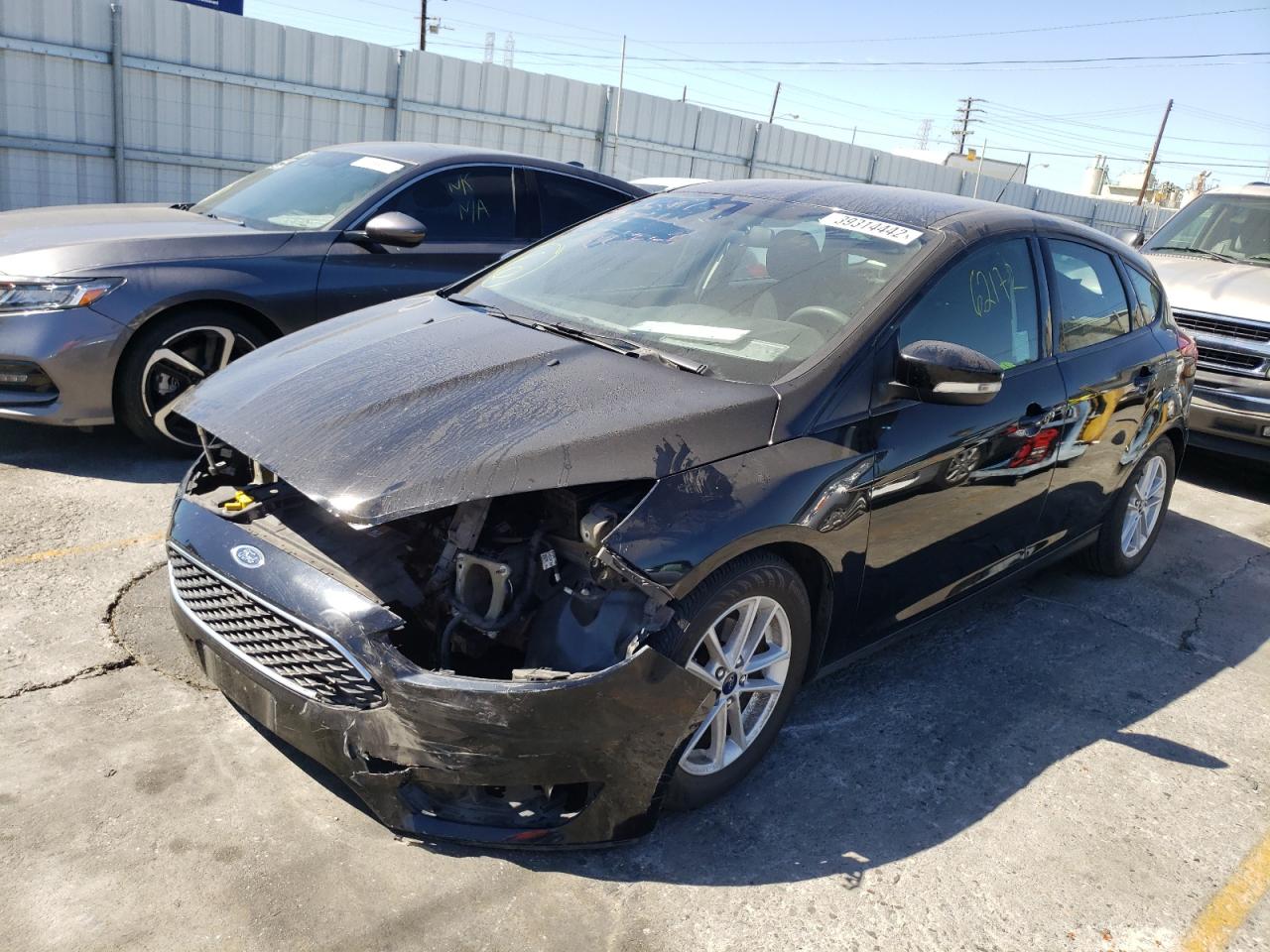 صورة رقم 2 من المزاد - 2017 FORD FOCUS SE مع VIN 1FADP3K27HL223648