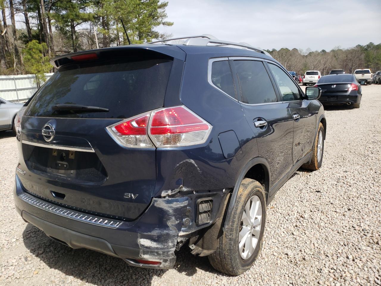 Photo 4 from auction – 2015 NISSAN ROGUE S with VIN KNMAT2MT3FP582834