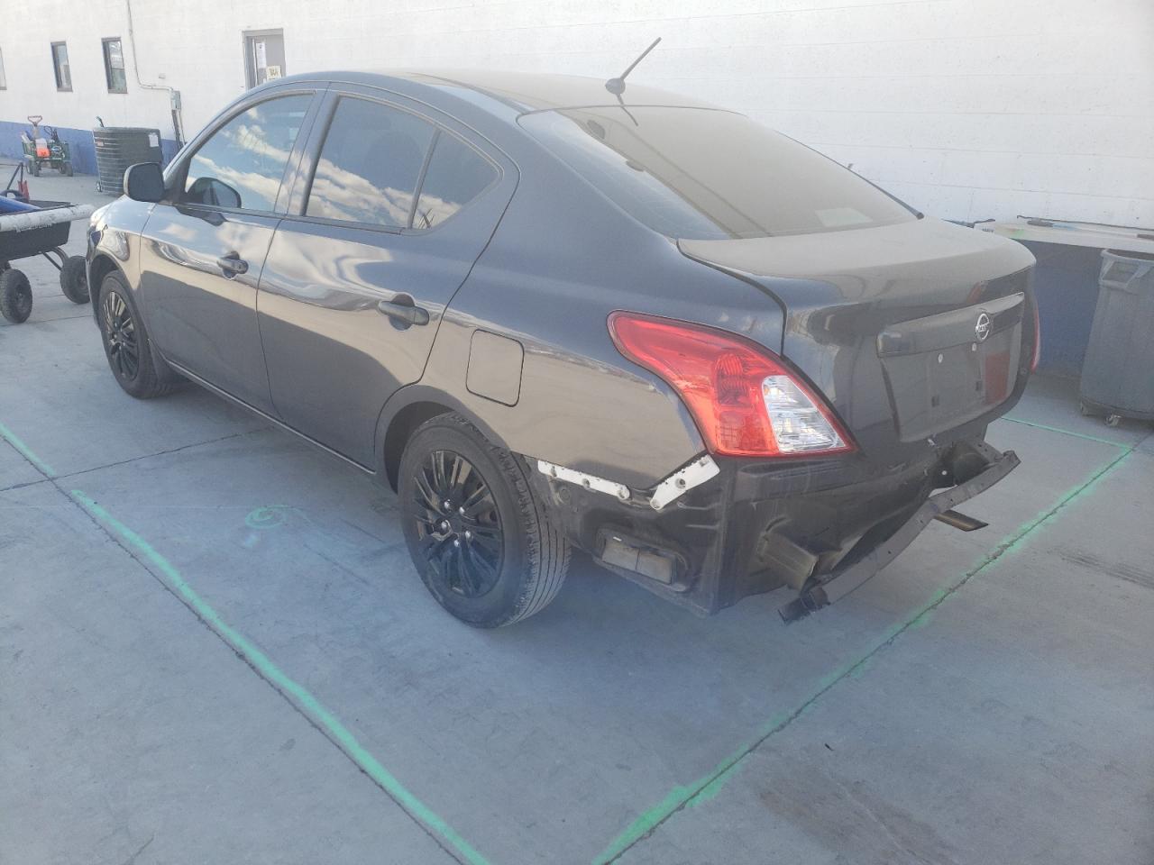 Photo 3 from auction – 2015 NISSAN VERSA S with VIN 3N1CN7APXFL803187