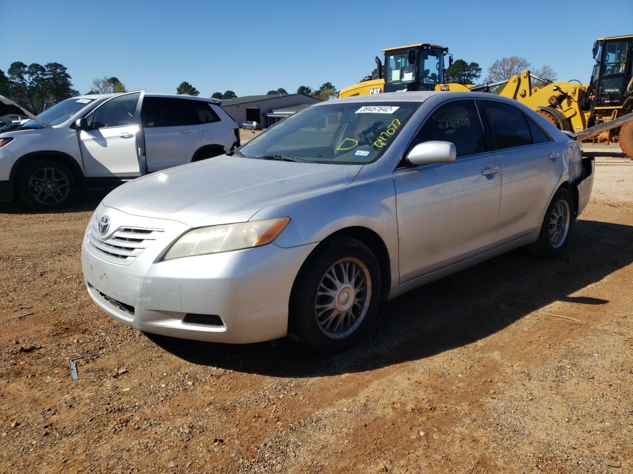Photo 2 from auction – 2007 TOYOTA CAMRY CE with VIN JTNBE46K673047077