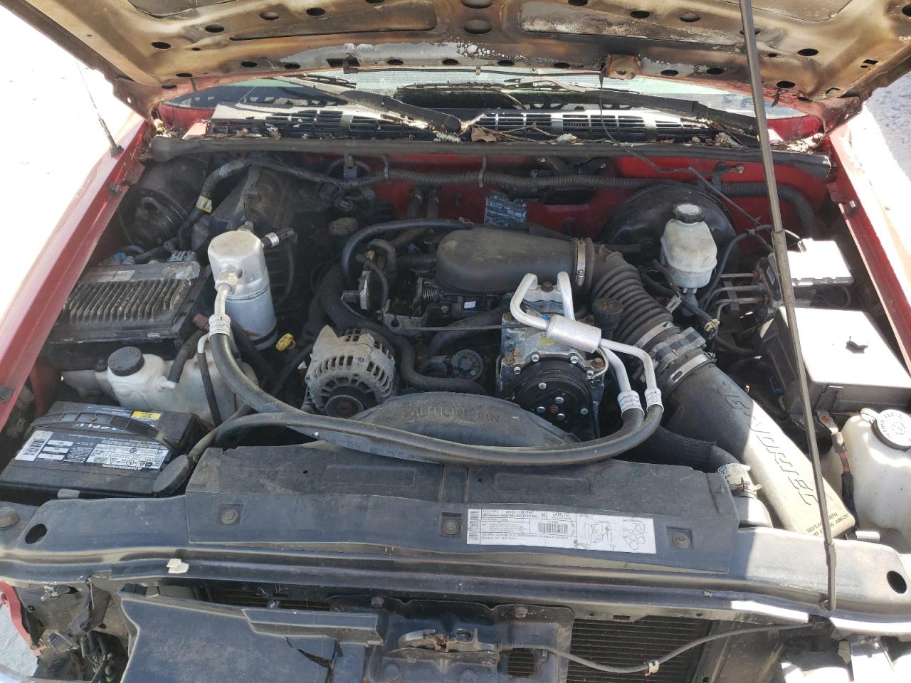 Photo 7 from auction – 2000 GMC SONOMA with VIN 1GTCS14W1YK121681