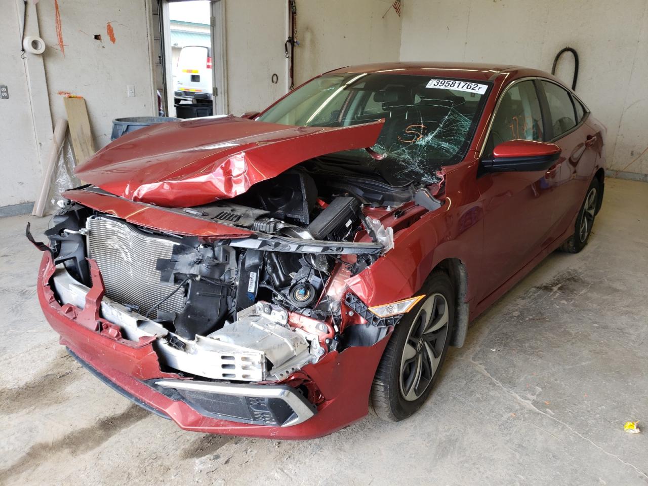 Photo 2 from auction – 2020 HONDA CIVIC LX with VIN 19XFC2F68LE009517