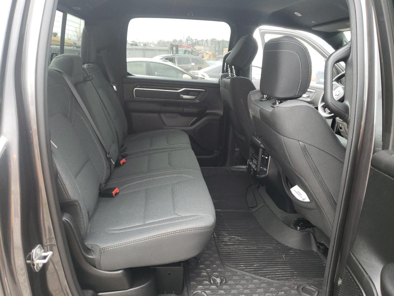 Photo 6 from auction – 2021 RAM 1500 BIG H with VIN 1C6SRFFT2MN825797
