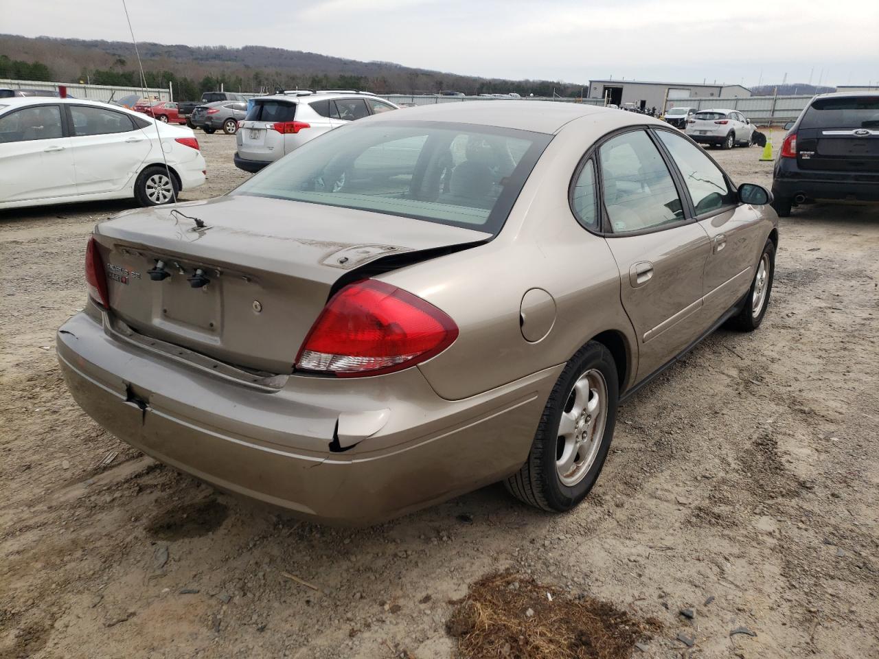 Photo 4 from auction – 2004 FORD TAURUS LX with VIN 1FAFP52U04A107462