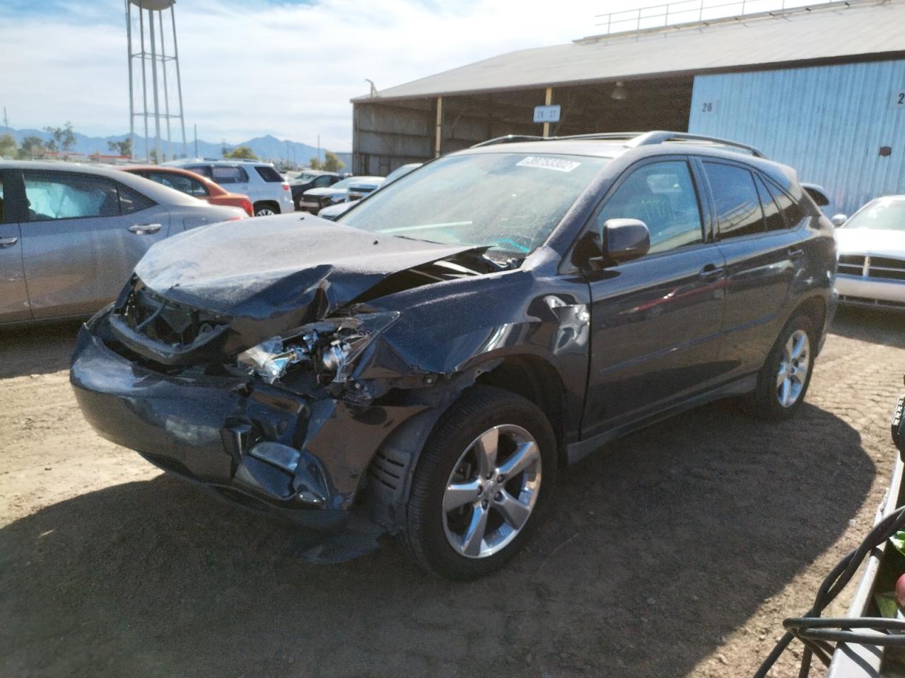 Photo 2 from auction – 2005 LEXUS RX 330 with VIN 2T2HA31U75C072440