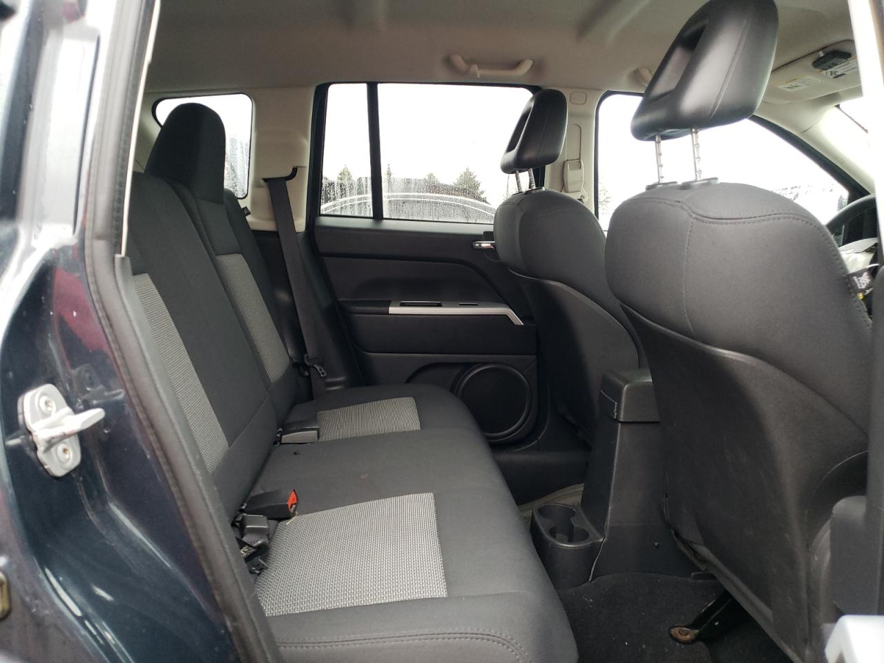 Photo 6 from auction – 2008 JEEP COMPASS SP with VIN 1J8FT47WX8D637395