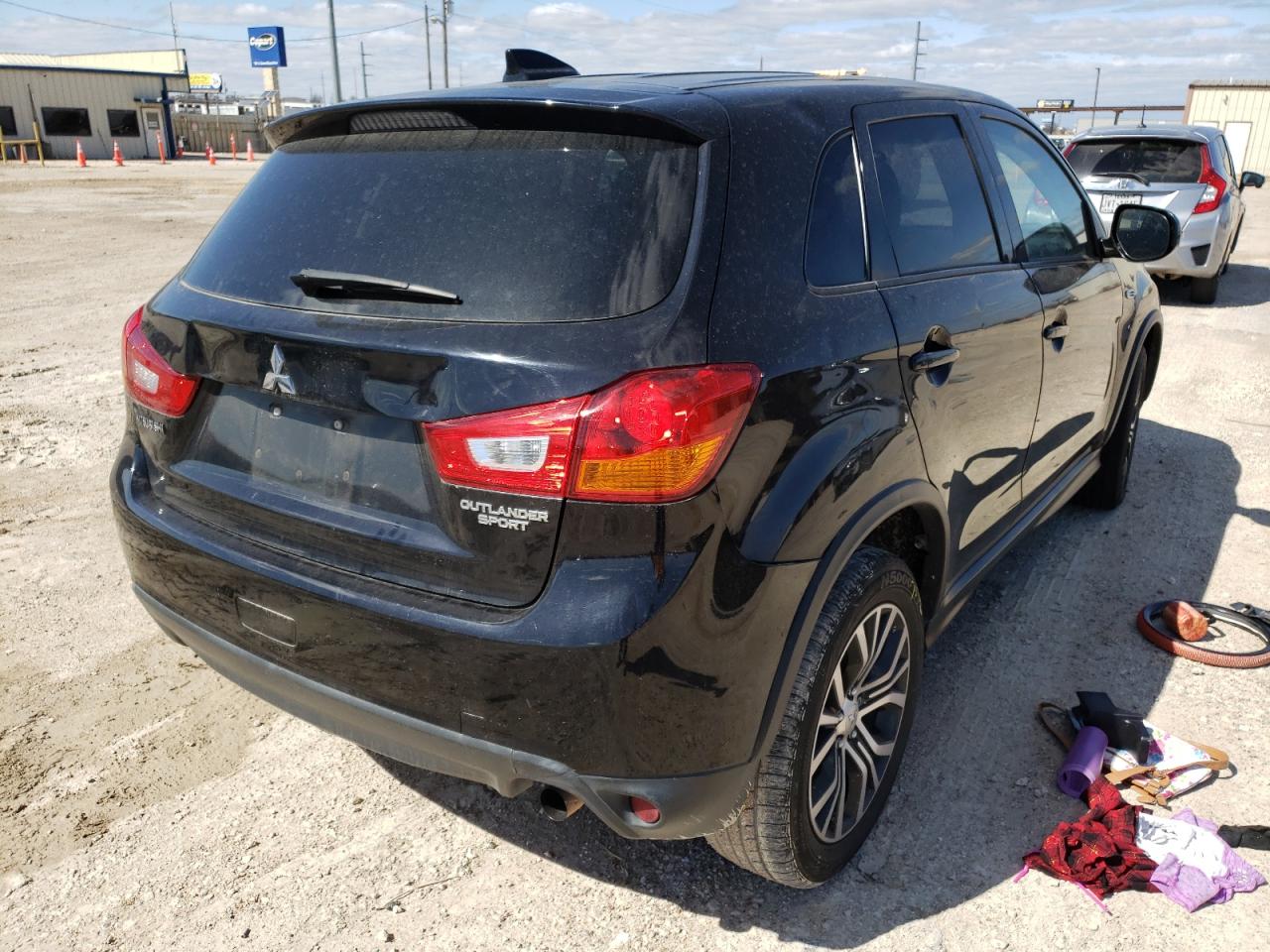 Photo 4 from auction – 2017 MITSUBISHI OUTLANDER with VIN JA4AP3AU0HZ033066