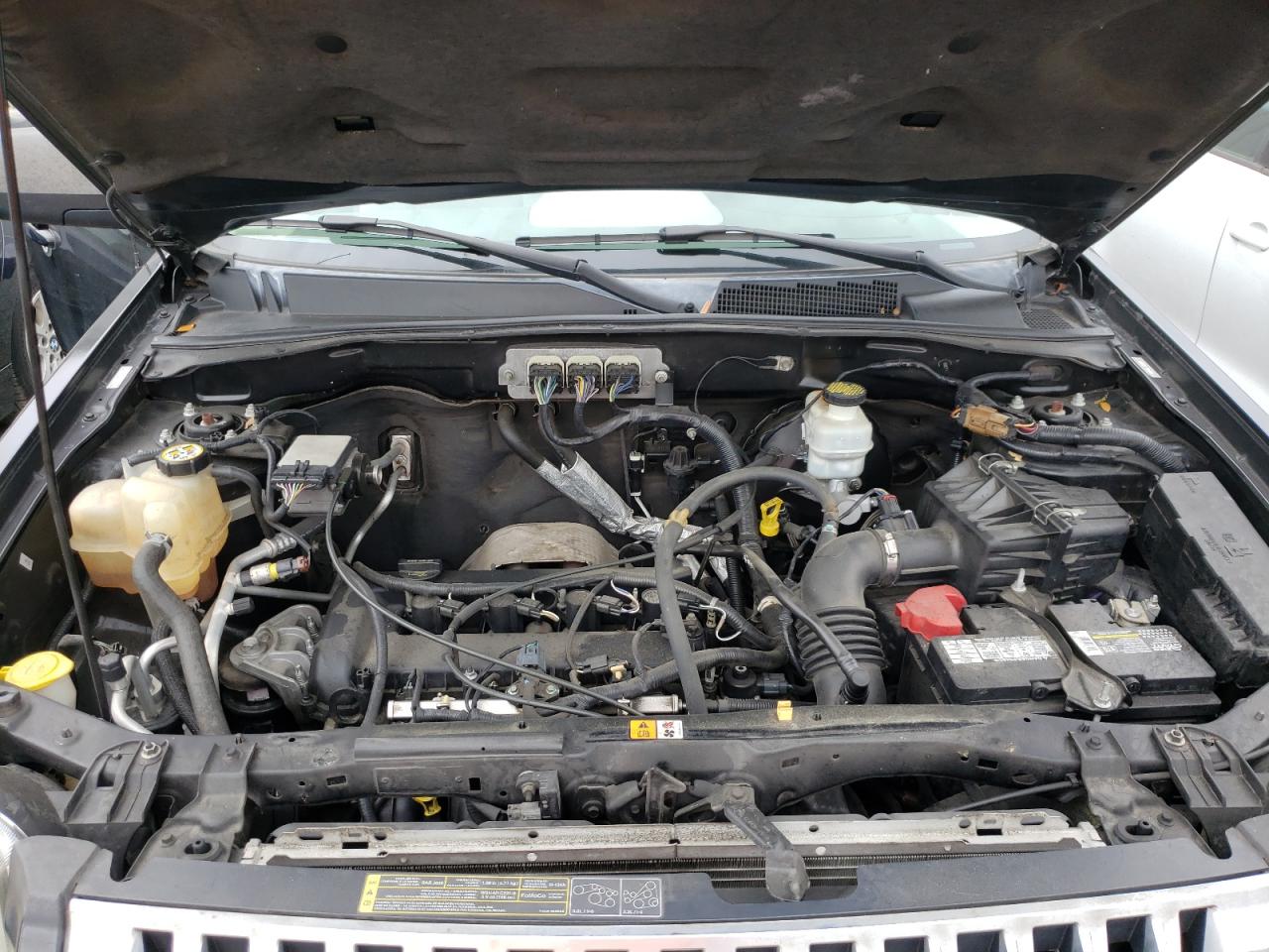 Photo 7 from auction – 2008 MERCURY MARINER with VIN 4M2CU81Z88KJ42698