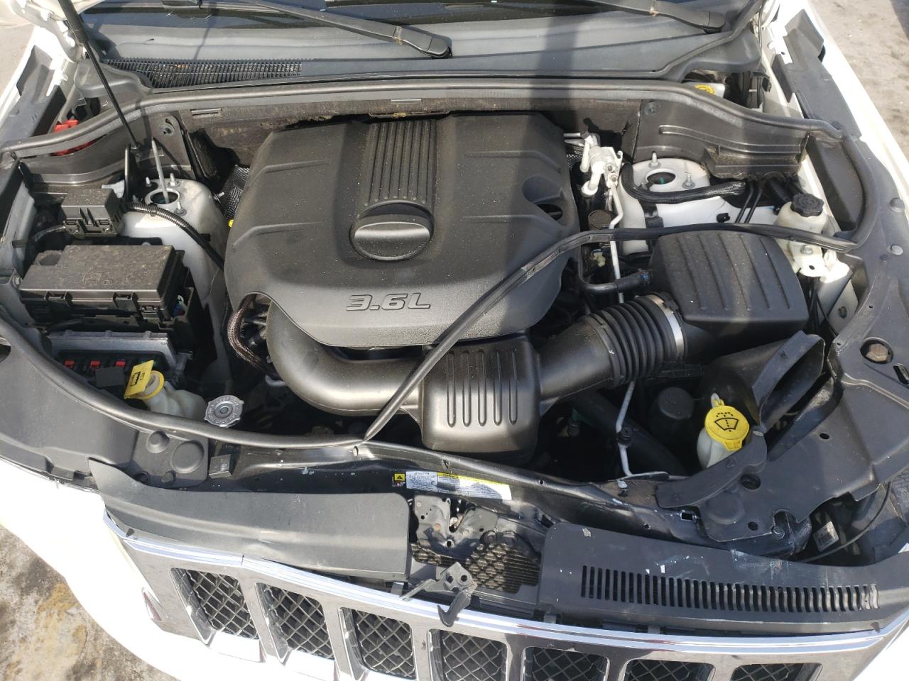 Photo 7 from auction – 2011 JEEP GRAND CHER with VIN 1J4RS6GGXBC545299