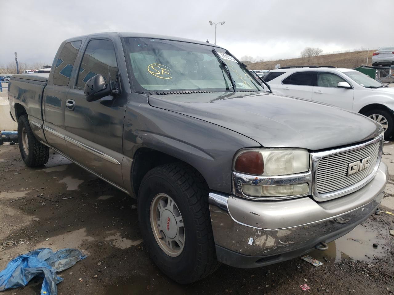 GMC NEW SIERRA 2001 with VIN 2GTEK19T011366095 - Photo from auction