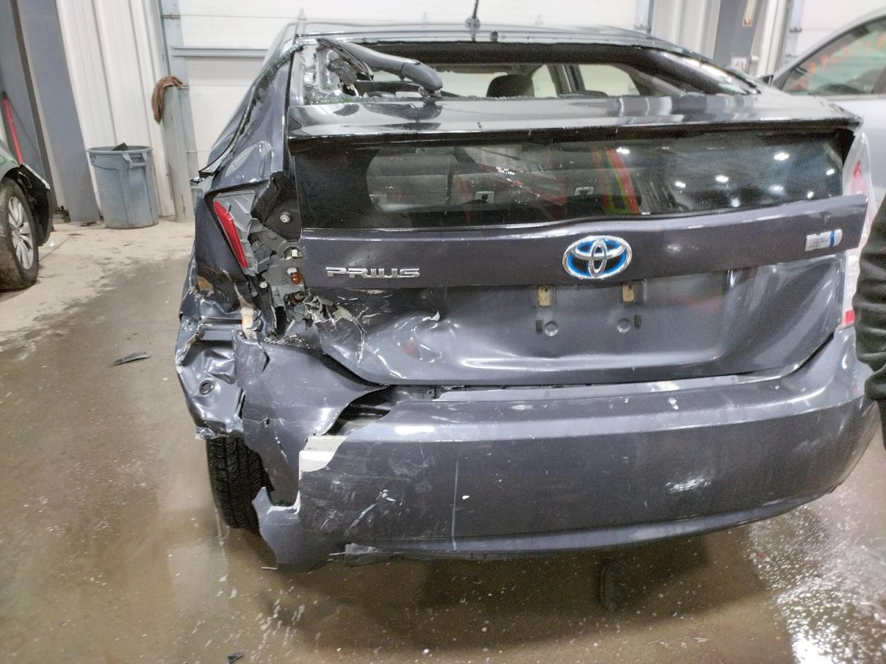 Photo 9 from auction – 2012 TOYOTA PRIUS with VIN JTDKN3DU1C5494644