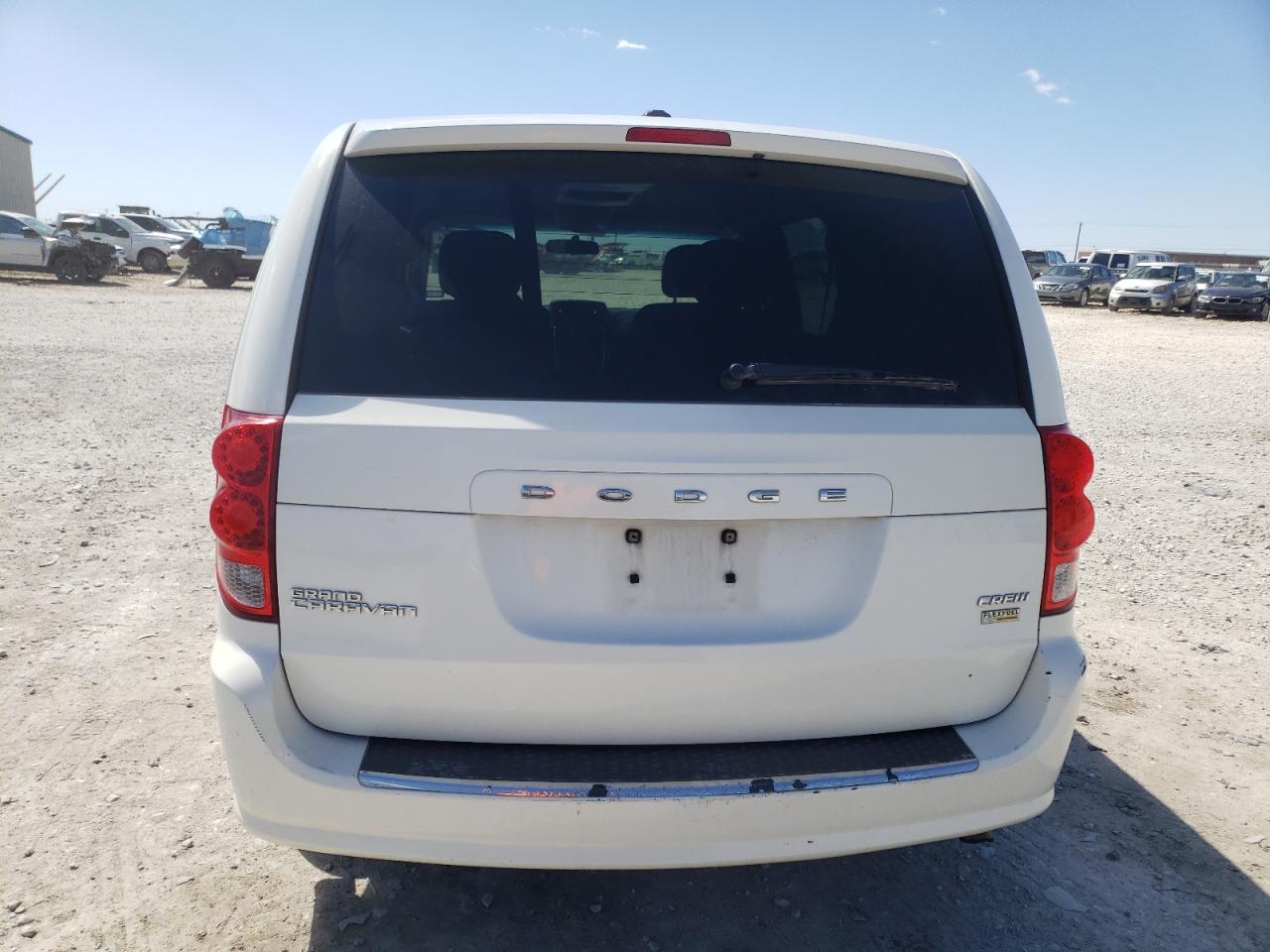 Photo 9 from auction – 2012 DODGE GRAND CARA with VIN 2C4RDGDG1CR107645