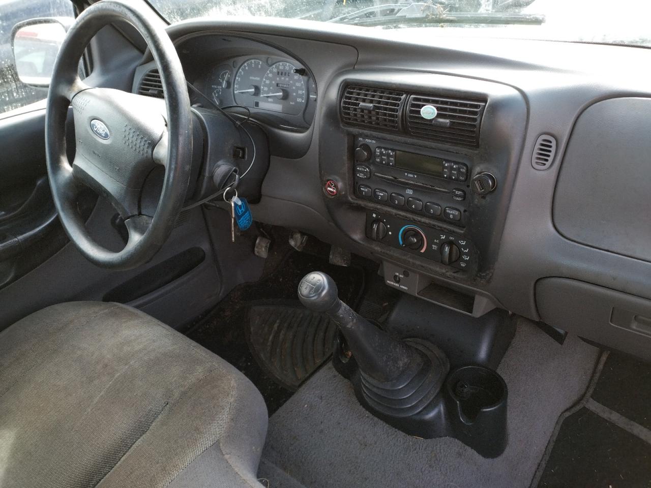 Photo 9 from auction – 2001 FORD RANGER with VIN 1FTYR10D11PB63623