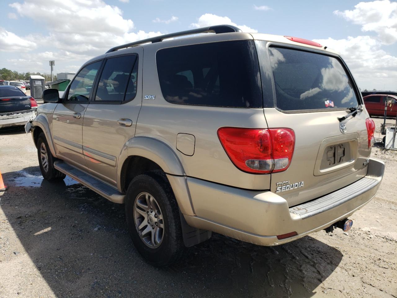 Photo 3 from auction – 2005 TOYOTA SEQUOIA sr with VIN 5TDZT34A75S240136