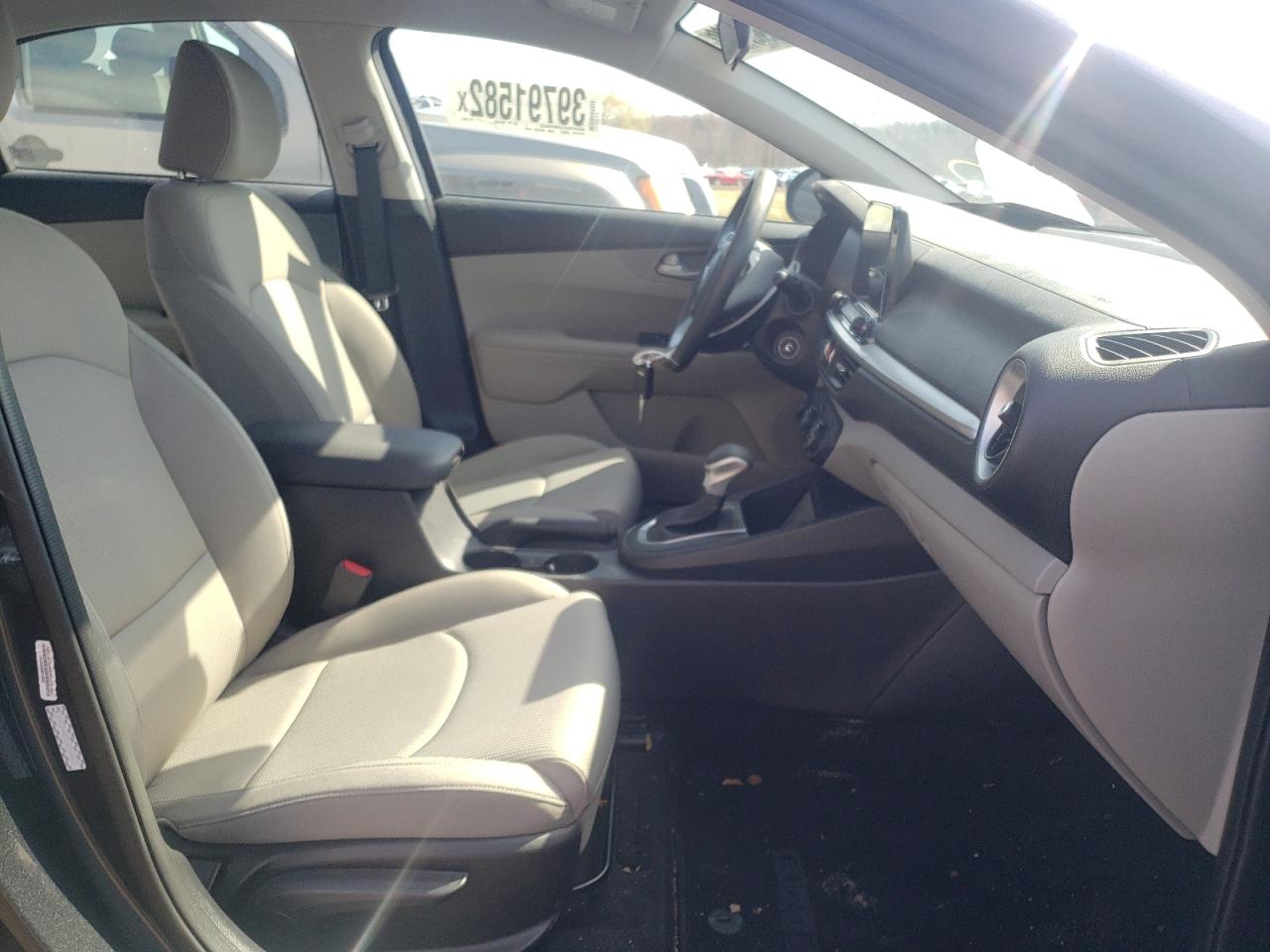 Photo 5 from auction – 2020 KIA FORTE FE with VIN 3KPF24AD7LE254863