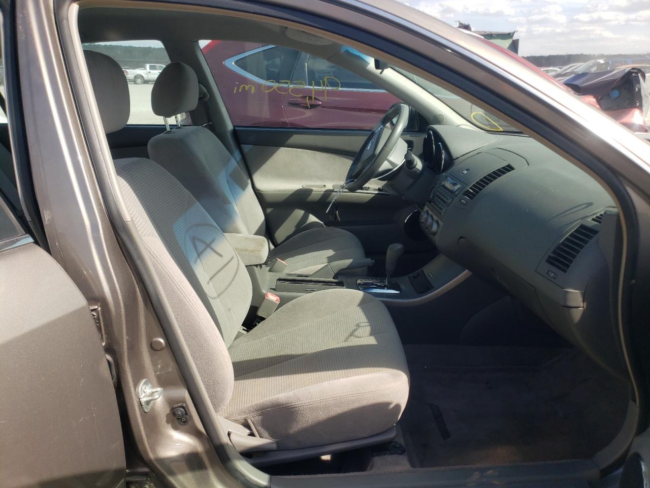 Photo 5 from auction – 2005 NISSAN ALTIMA S with VIN 1N4AL11D25C136709