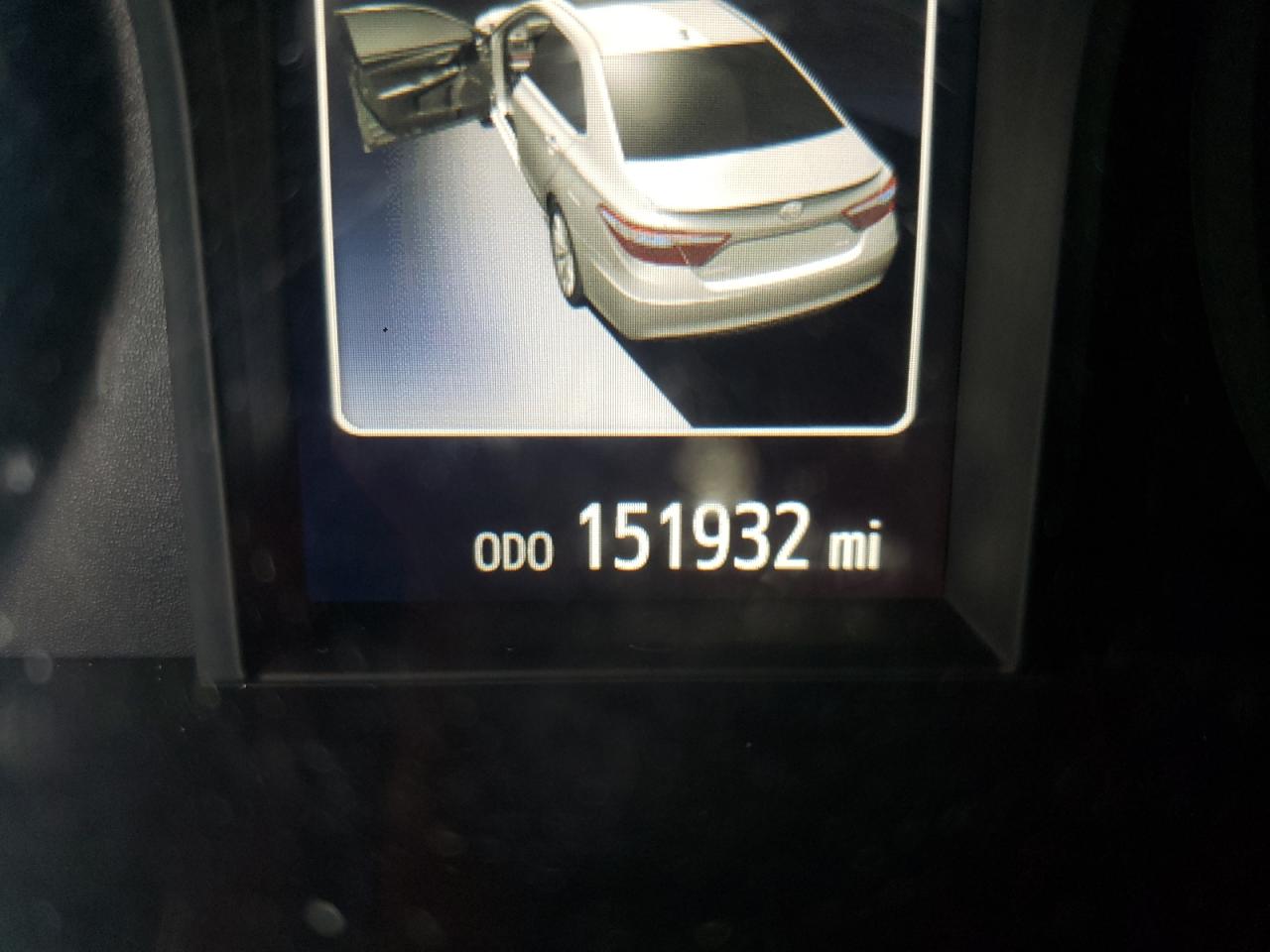 Photo 8 from auction – 2016 TOYOTA CAMRY LE with VIN 4T4BF1FK3GR530344
