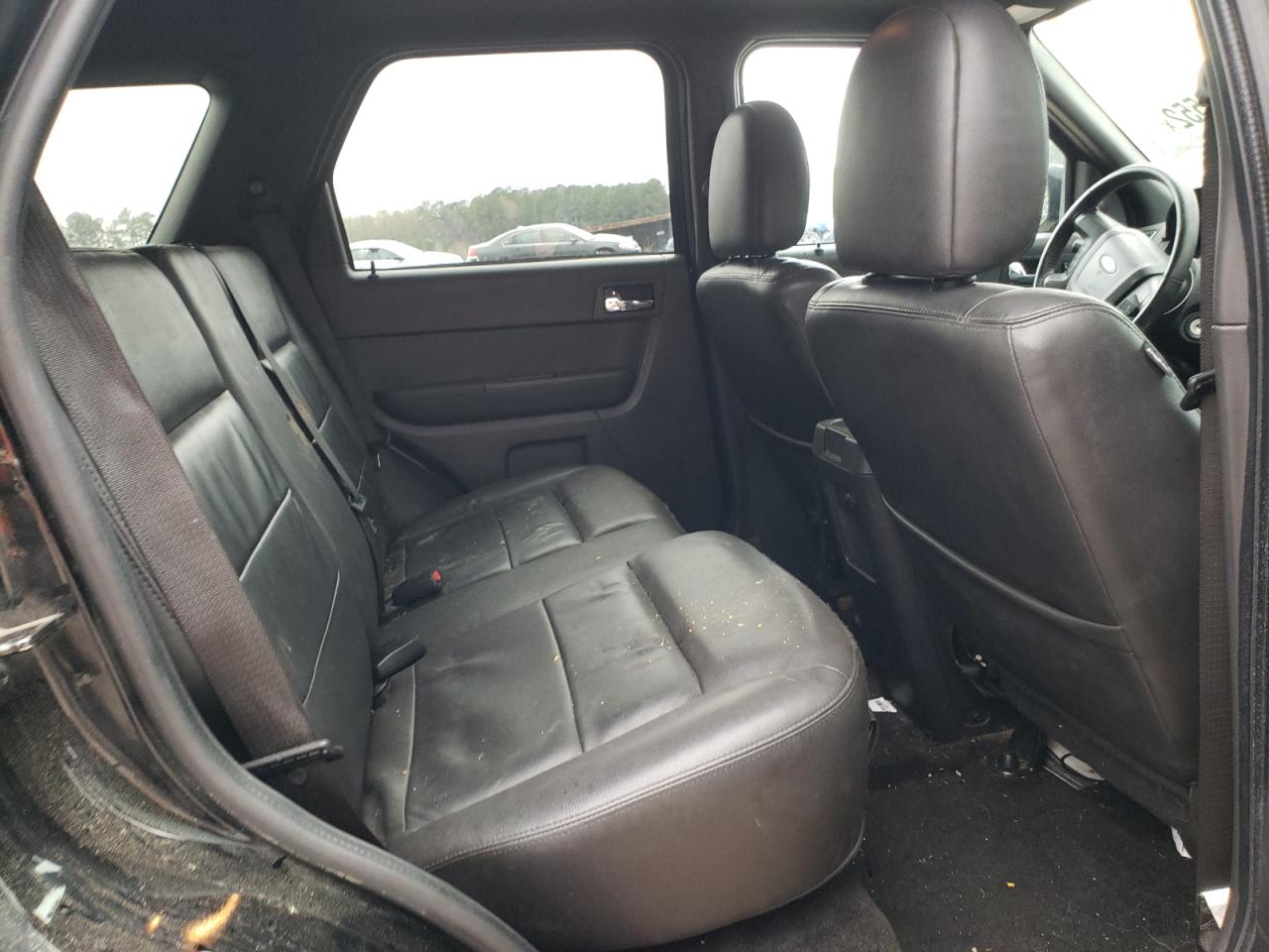 Photo 6 from auction – 2009 FORD ESCAPE LIM with VIN 1FMCU04G89KA43846
