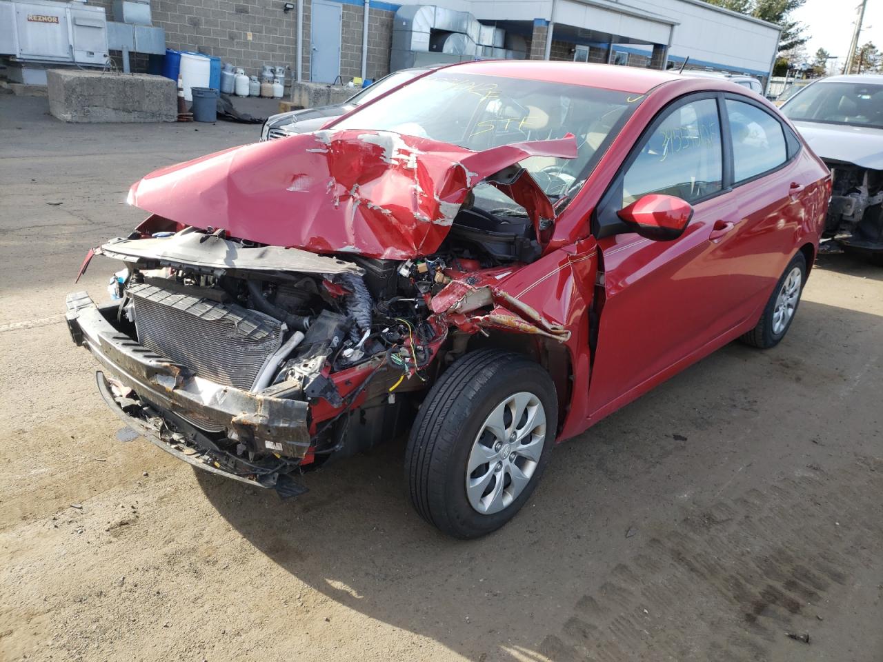 Photo 2 from auction – 2016 HYUNDAI ACCENT SE with VIN KMHCT4AE0GU125388