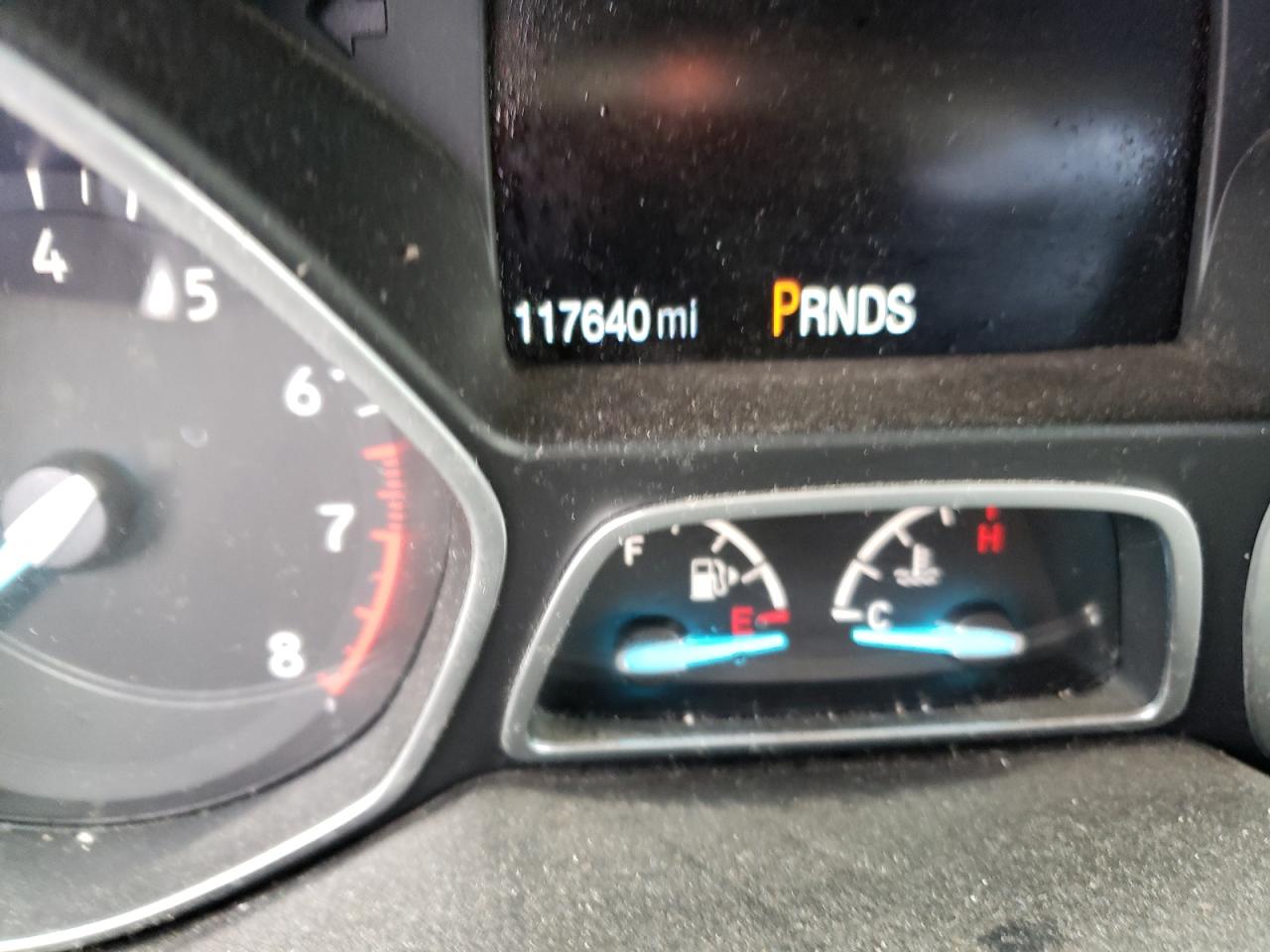 Photo 8 from auction – 2017 FORD ESCAPE SE with VIN 1FMCU9G95HUB08429